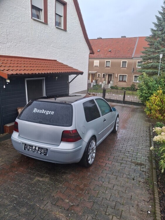 VW Golf 310.000 km 1.200 € Zettemin 17153