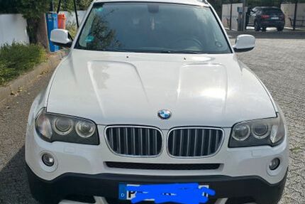 BMW X3 80.000 km 9.500 € Borchen 33178