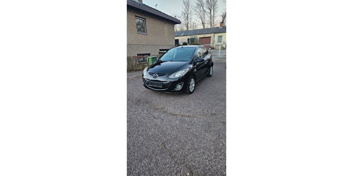 Mazda 2 166.000 km 3.800 &euro; Saarbrücken 66121