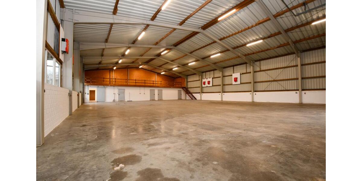 Gewerbeobjekt Friesoythe - 2.490&euro; | Angebot:25099432