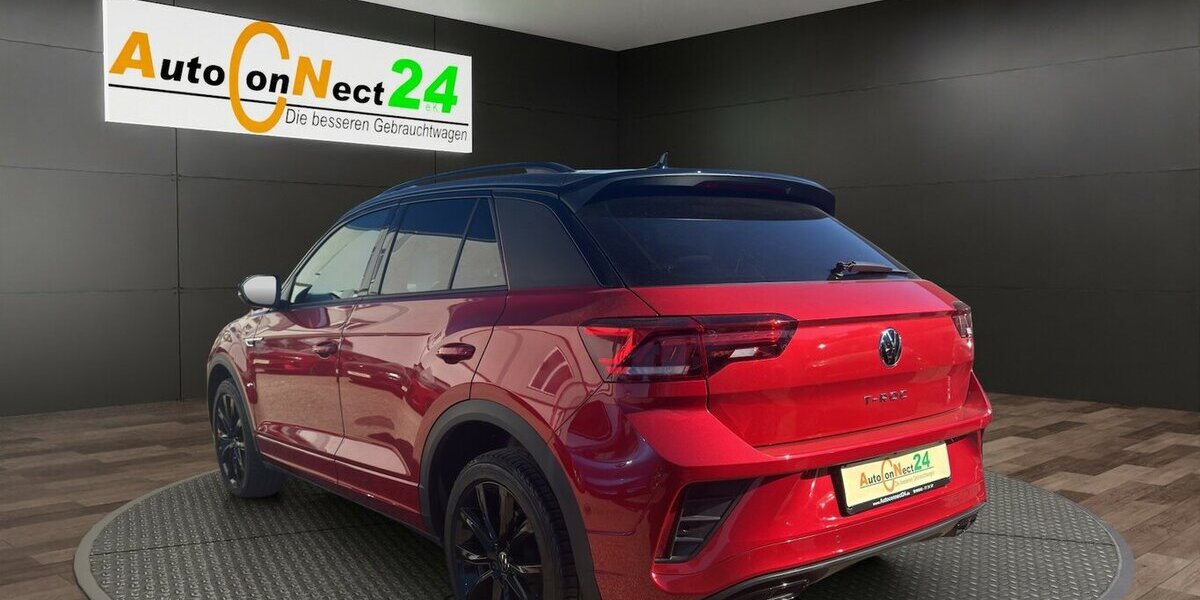 VW T-Roc R-Line Business *Pano/ACC/Navi/SHZG/LED/1.HD 22.460 km 29.990 &euro; Bamberg 96052