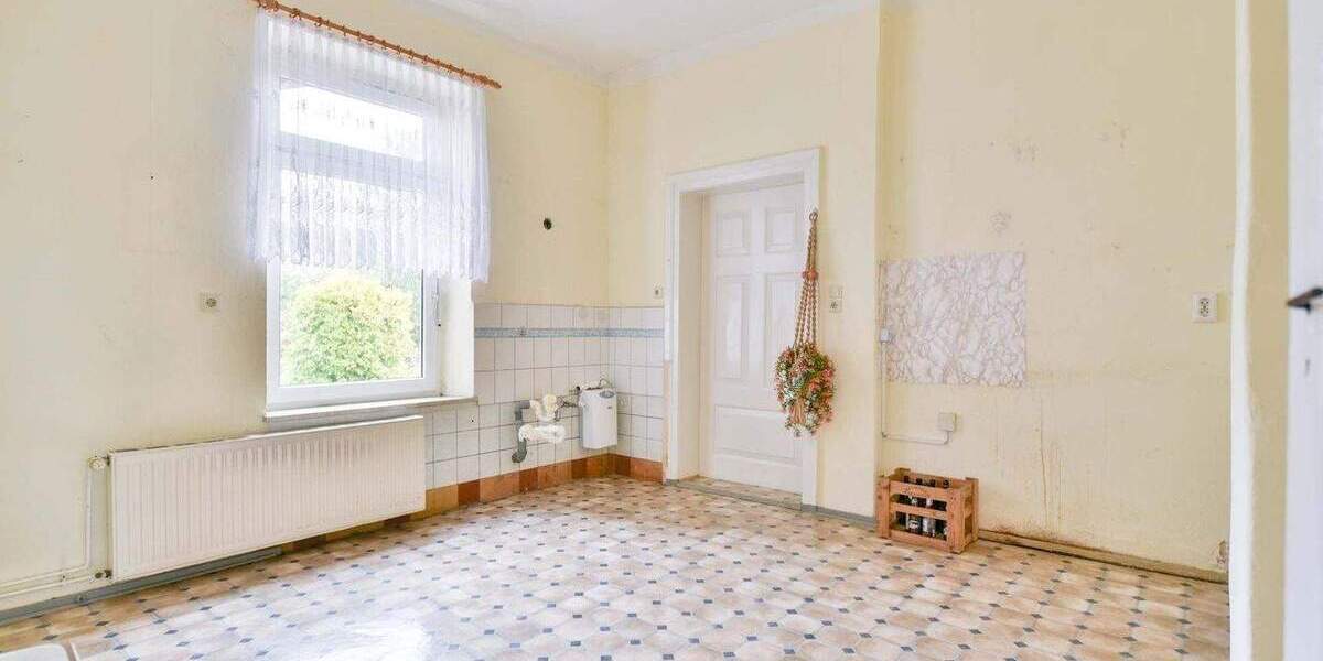 Einfamilienhaus Dömitz - 9 Zimmer, 225 m&sup2;, 154.000&euro; | Angebot:25707173