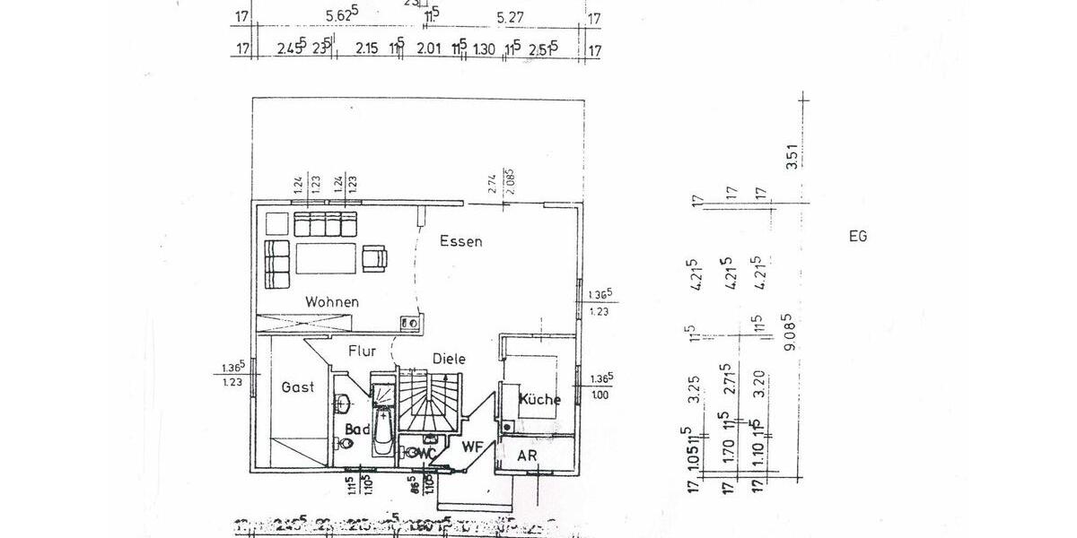 Großzügiges EFH mit ELW, Garten und Mehrfachgaragen 6 zimmer