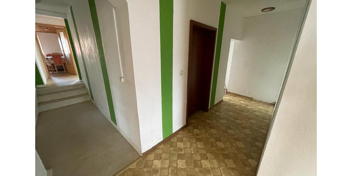 Etagenwohnung Antrifttal - 6 Zimmer, 146 m&sup2;, 800&euro; | Angebot:26652222