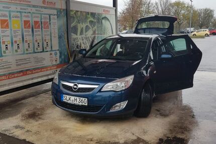 Opel Astra 86.000 km 5.200 &euro; Bernburg 06406