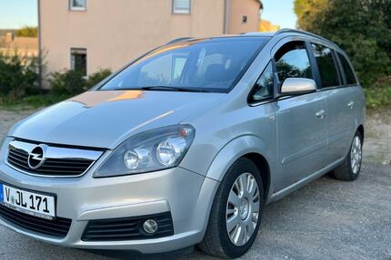 Opel Zafira 166.000 km 1.400 € Zwönitz 08297