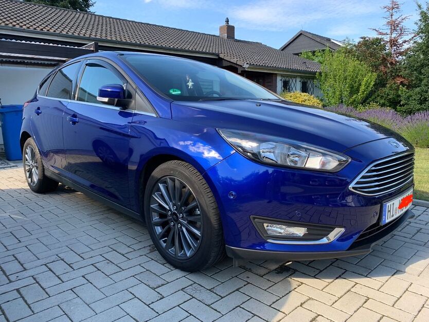 Ford Focus 62.000 km 10.000 € Diekholzen 31199