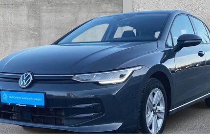 VW Golf 24.450 km 20.920 € Halle (Saale) 06110