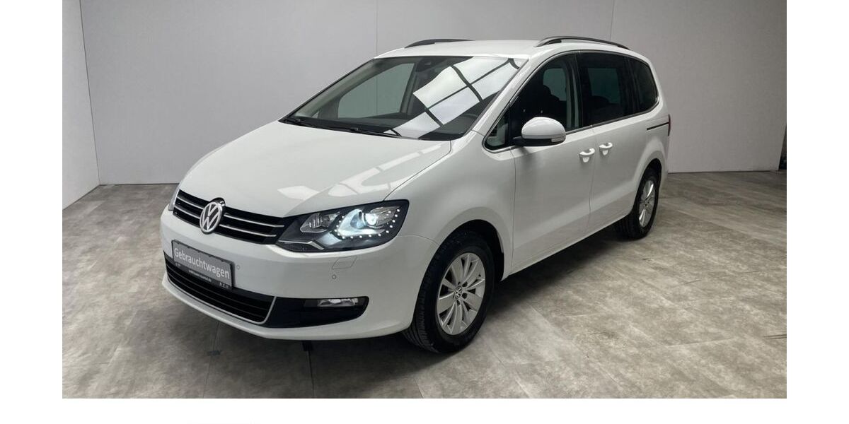 VW Sharan 104.556 km 22.500 &euro; Moenchengladbach 41063