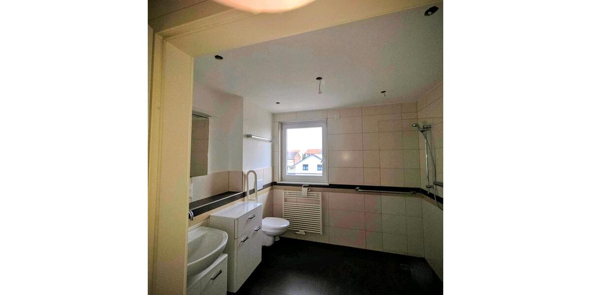 Einfamilienhaus Versmold - 2 Zimmer, 60 m&sup2;, 650&euro; | Angebot:24564906