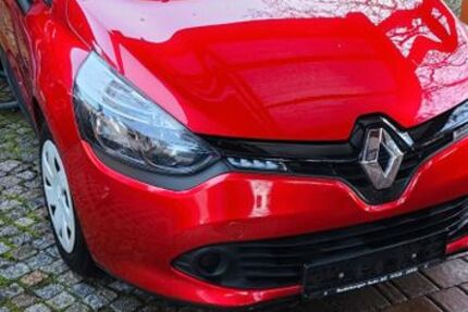 Renault Clio 49.000 km 6.000 &euro; Dresden 01157