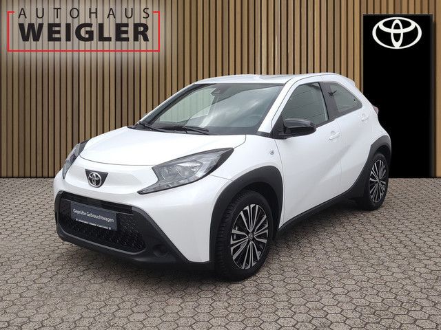 Toyota Aygo (X) 16.825 km 14.490 &euro; Leverkusen 51381