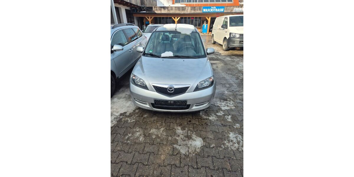 Mazda 2 133.500 km 2.100 &euro; Lenggries 83661