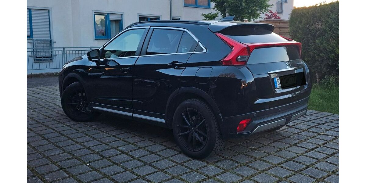Mitsubishi Eclipse Cross 123.000 km 13.500 &euro; Niederkassel 53859