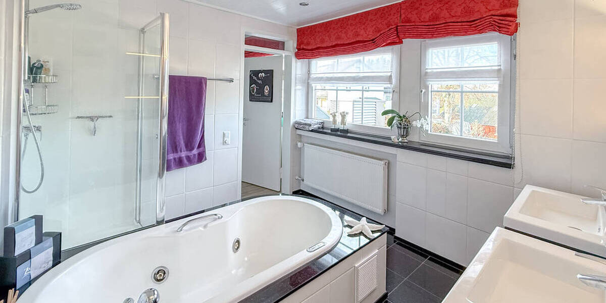 Einfamilienhaus Roetgen - 1 Zimmer, 223 m&sup2;, 890.000&euro; | Angebot:26438389
