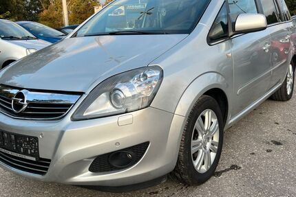 Opel Zafira 170.000 km 5.400 € Freiburg 79108