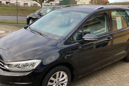 VW Touran 139.595 km 17.850 &euro; Bergen 18528