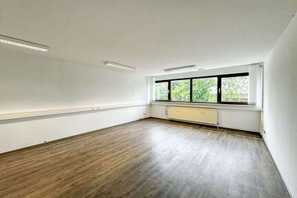 Büro in Brüsewitz 300 € 75 m²