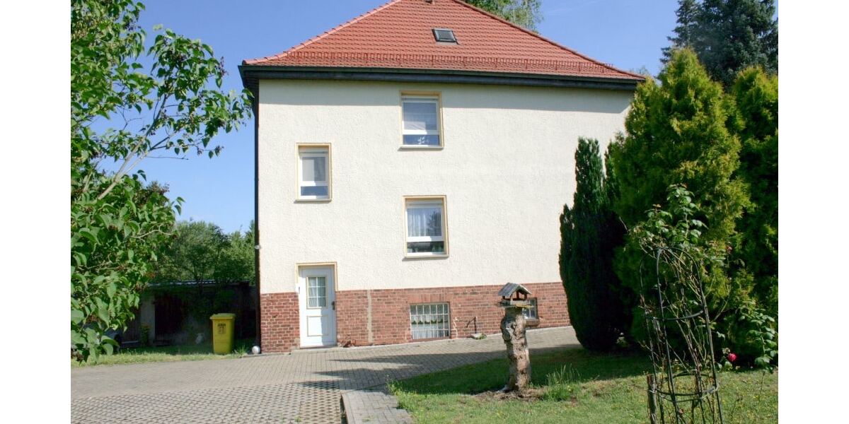 Landliches Domizil mit viel Grün! - Doppelhaushälfte Bernsdorf | Angebot:23687880