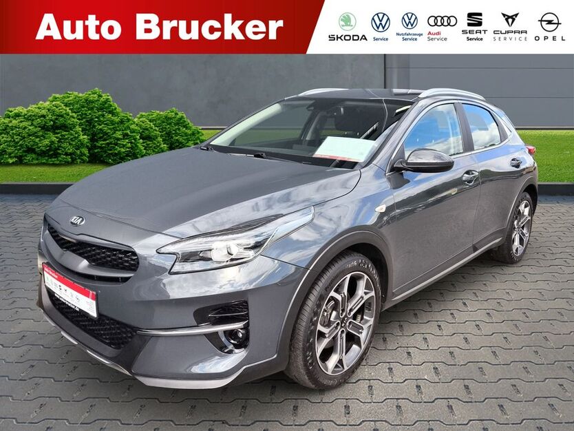 Kia XCeed 61.000 km 17.870 € Marktredwitz 95615