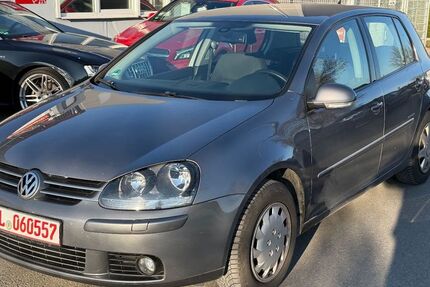 VW Golf 200.000 km 3.200 € Oberdischingen 89610