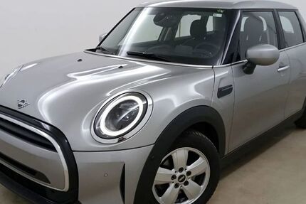 Mini Cooper 23.800 km 24.290 € Böblingen 71032