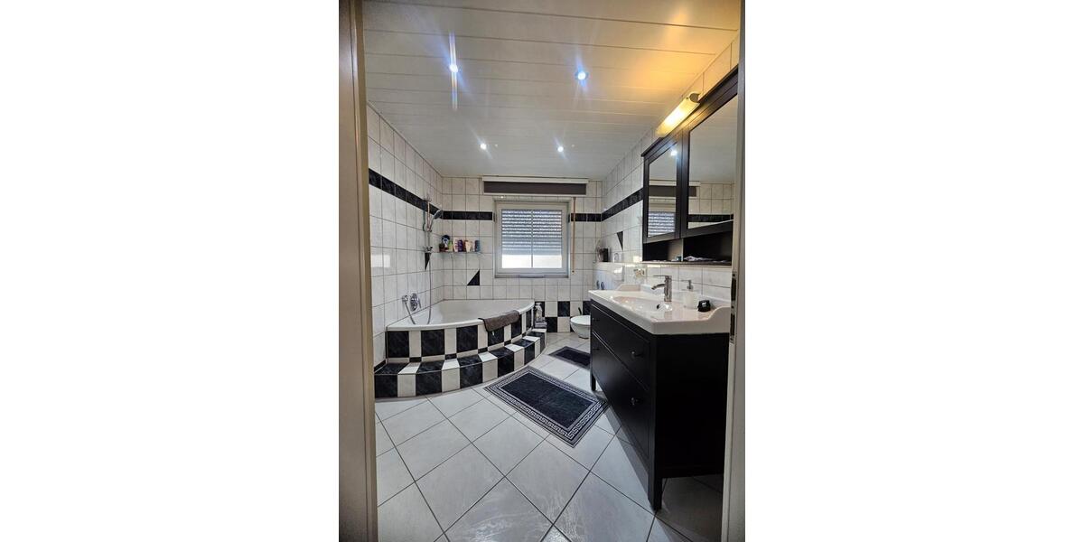 Erdgeschoßwohnung Graben-Neudorf Neudorf - 3.5 Zimmer, 103 m&sup2;, 399.000&euro; | Angebot:26692583
