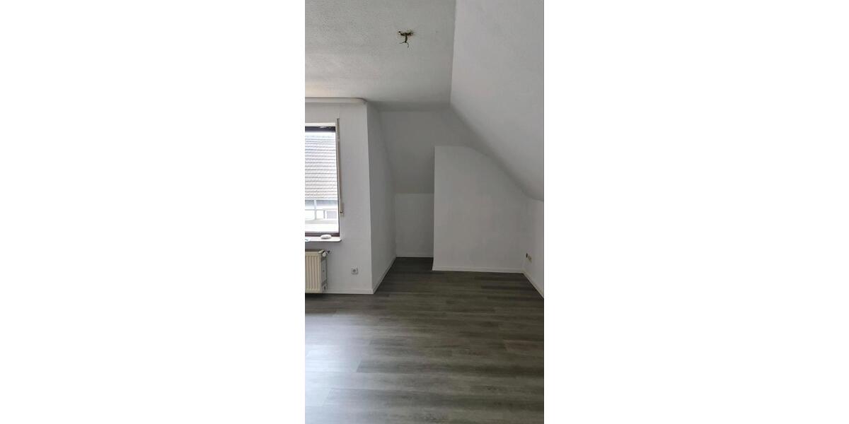 Dachgeschoßwohnung Boxberg - 2 Zimmer, 70 m&sup2;, 600&euro; | Angebot:26693314