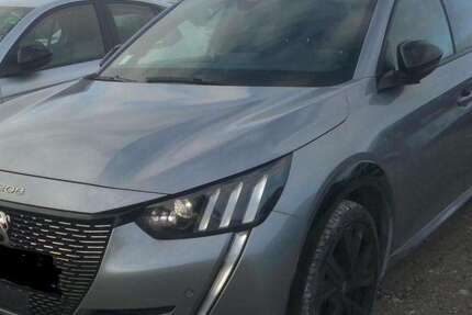 Peugeot 208 20.927 km 14.980 € Rüsselsheim 65428