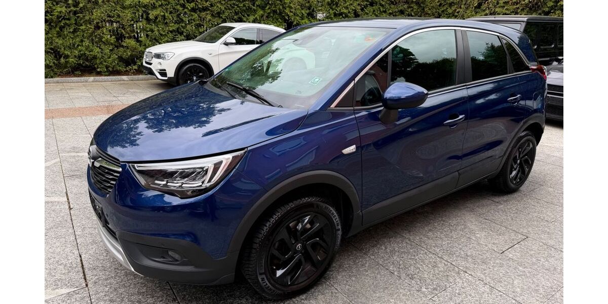 Opel Crossland (X) 103.000 km 8.980 &euro; München 81827