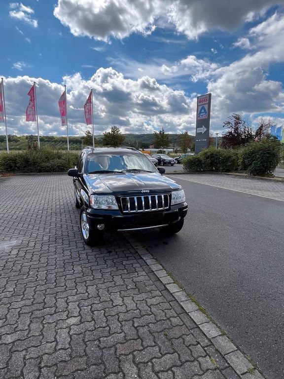 Grand Cherokee