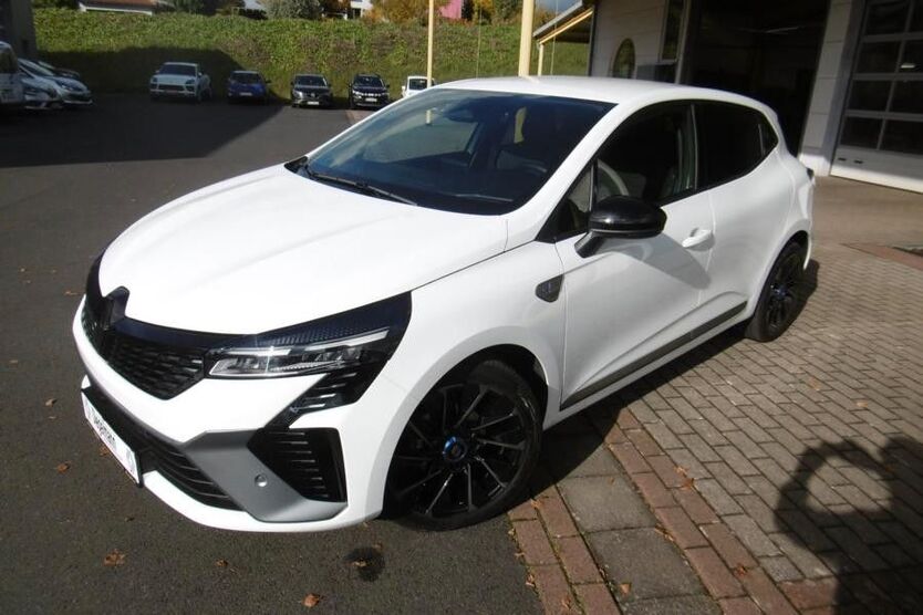 Renault Clio 13.960 km 19.990 € Eiterfeld 36132