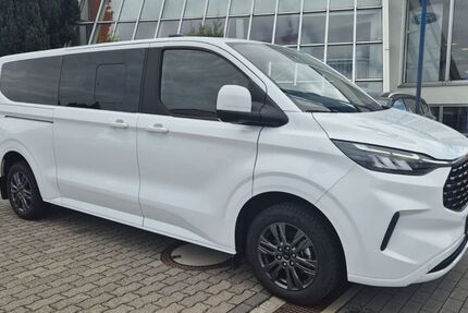 Ford Tourneo Custom 13.200 km 46.990 € Bautzen 02625