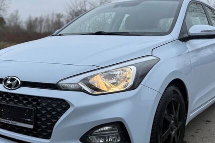 Hyundai i20 69.894 km 11.290 &euro; Speyer 67346