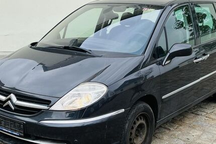 Citroen C8 200.000 km 1.900 € Dresden 01257