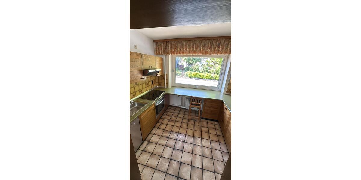 Einfamilienhaus Bad Berleburg - 6 Zimmer, 220 m&sup2;, 270.000&euro; | Angebot:26932006