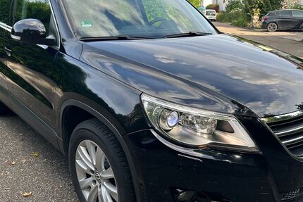 VW Tiguan 117.000 km 8.490 € Freiberg am Neckar 71691