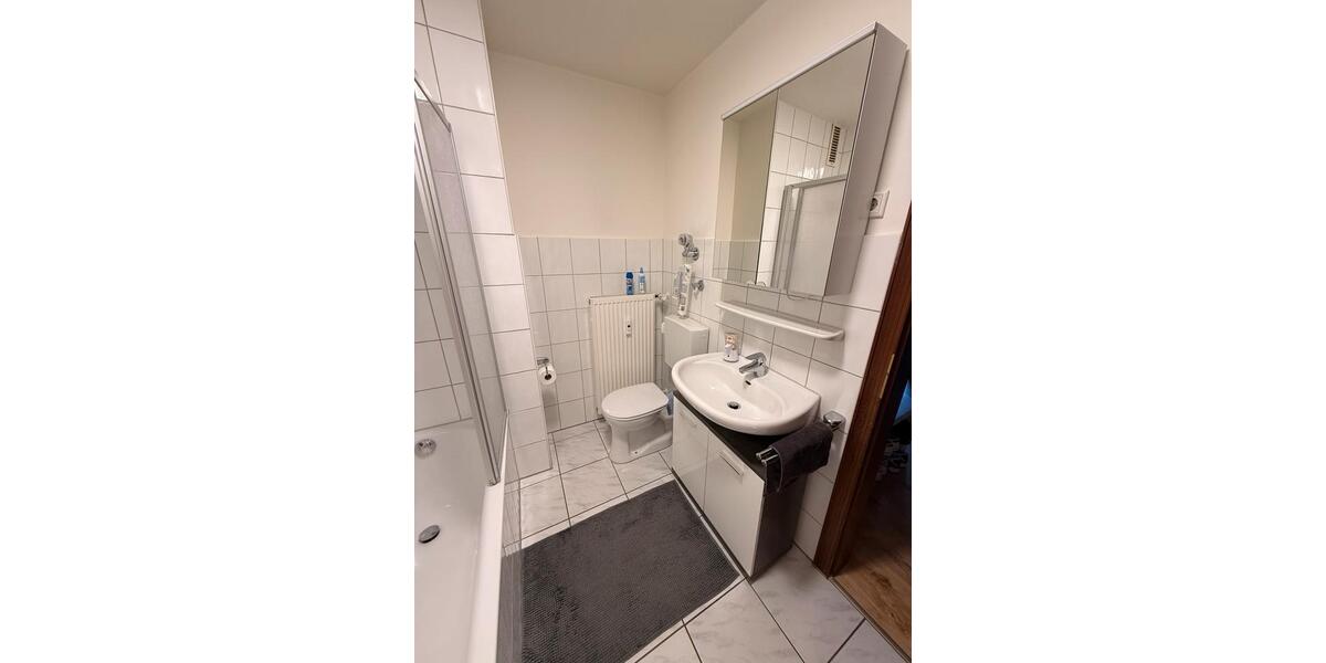 Dachgeschoßwohnung Ratingen Lintorf - 2 Zimmer, 55 m&sup2;, 780&euro; | Angebot:26345297