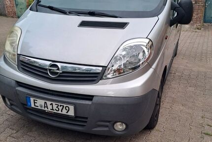 Opel Vivaro 164.730 km 11.500 &euro; Essen 45219