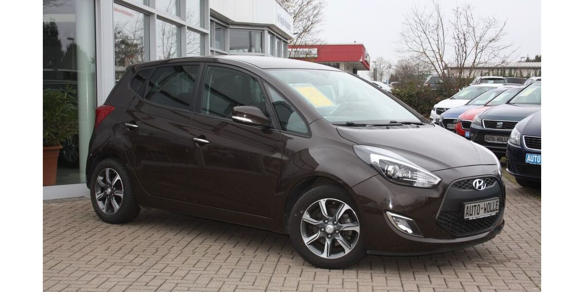 Hyundai ix20 35.449 km 13.950 &euro; Magdeburg 39120