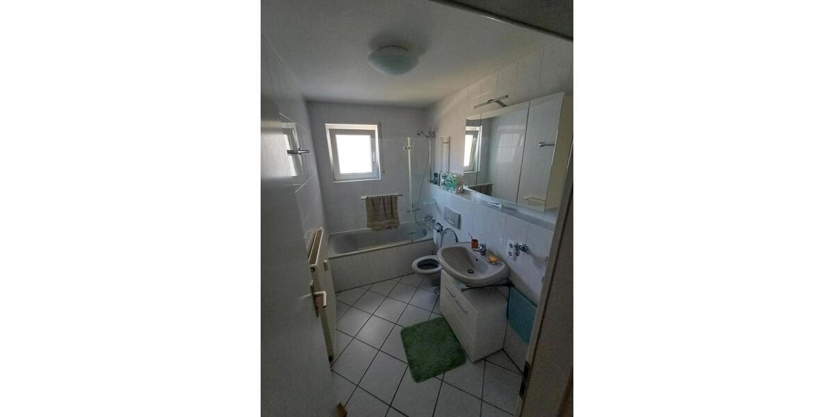 Etagenwohnung Ebersbach an der Fils - 2.5 Zimmer, 67 m&sup2;, 900&euro; | Angebot:25887903