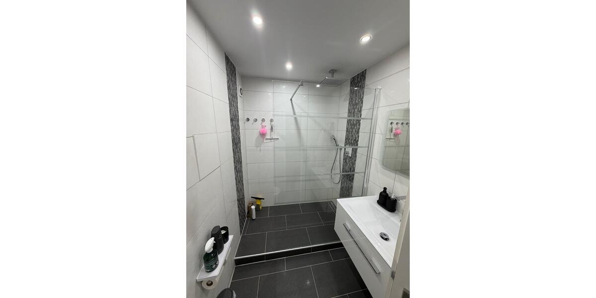 Etagenwohnung Schweinfurt Bellevue - 3 Zimmer, 80 m&sup2;, 250.000&euro; | Angebot:26365099