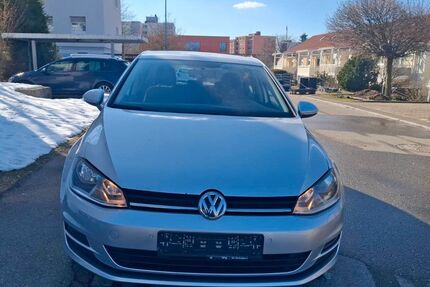 VW Golf 189.000 km 5.500 &euro; Albstadt-Ebingen 72458