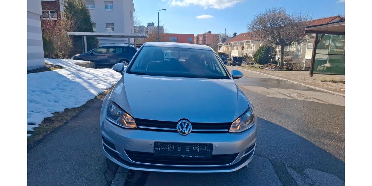 VW Golf 189.000 km 5.500 &euro; Albstadt-Ebingen 72458