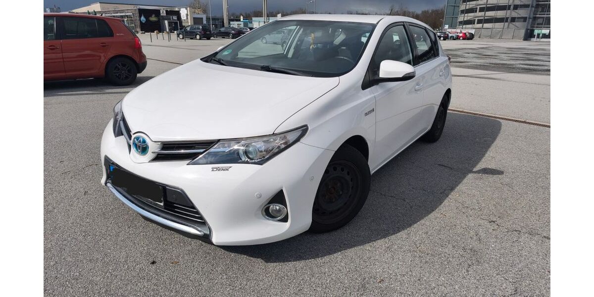 Toyota Auris 325.000 km 6.900 &euro; Passau 94036