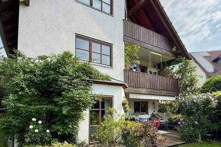 Top-Lage, neue Heizung und PV: Freistehendes Wohnhaus - 3 Einheiten möglich 6 zimmer