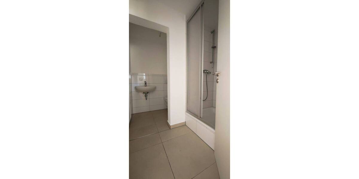 Zimmer Dresden / Bühlau Bühlau/Weißer Hirsch - 2 Zimmer, 72 m&sup2;, 580&euro; | Angebot:26189403
