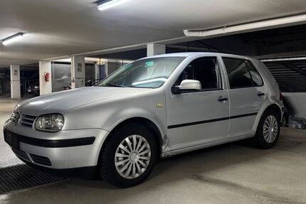 VW Golf 210.000 km 600 &euro; Königsbrunn 86343
