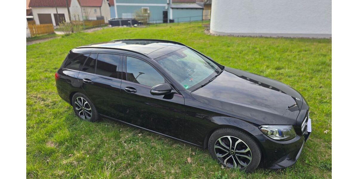Mercedes-Benz C 220 132.300 km 20.900 &euro; Windischeschenbach 92670