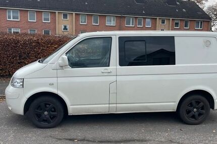 VW T5 Transporter 350.000 km 6.500 &euro; Neumünster 24536
